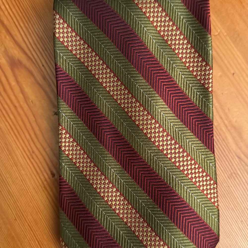 Necktie